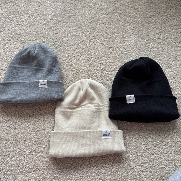 Zuppad Accessories - 3-Pack Zuppad Women’s Multi-Colored Satin Lined Beanies